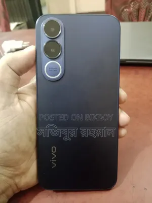 New Vivo V70 256 GB Black