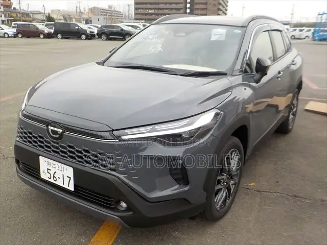 Toyota Corolla Cross L AWD 2026 Gray
