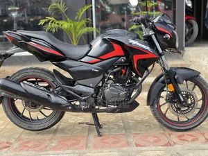 Hero Hunk 2022 Black