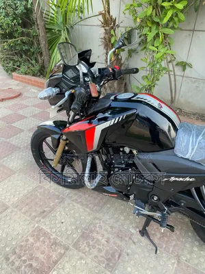 New TVS Apache RTR 160 2V ABS 2024 Black
