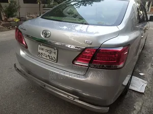 Toyota Premio 1.5 FWD 2016 সিলভার