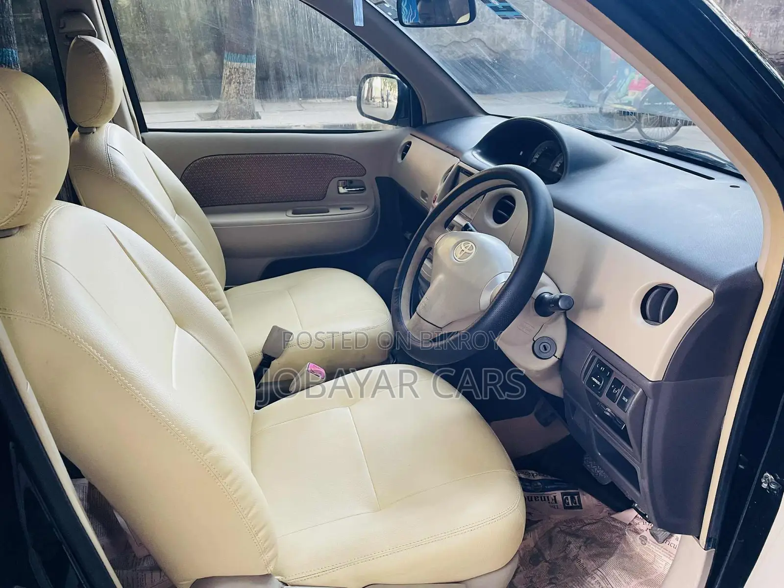 New Toyota Sienta 2013 Black
