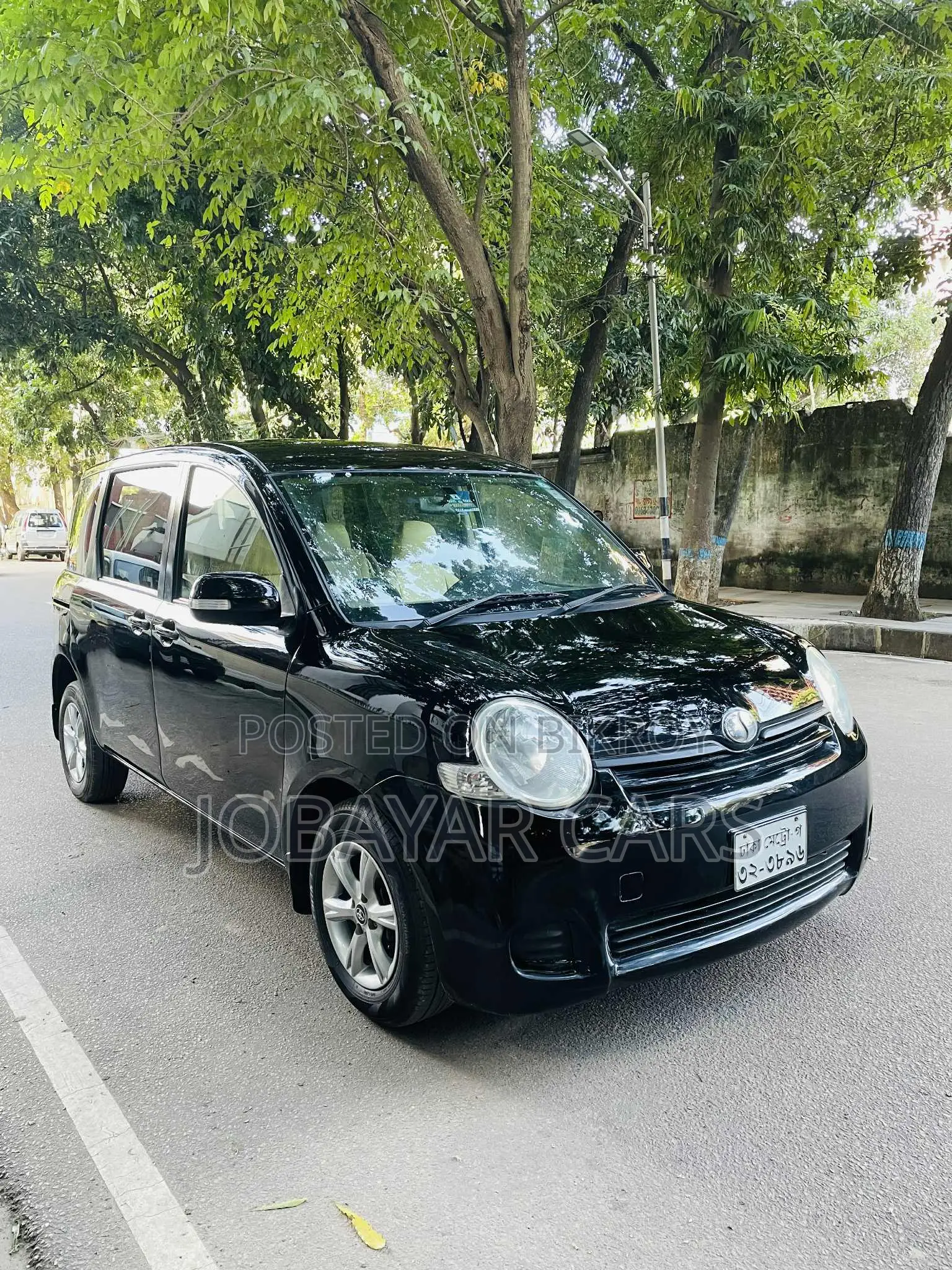 New Toyota Sienta 2013 Black