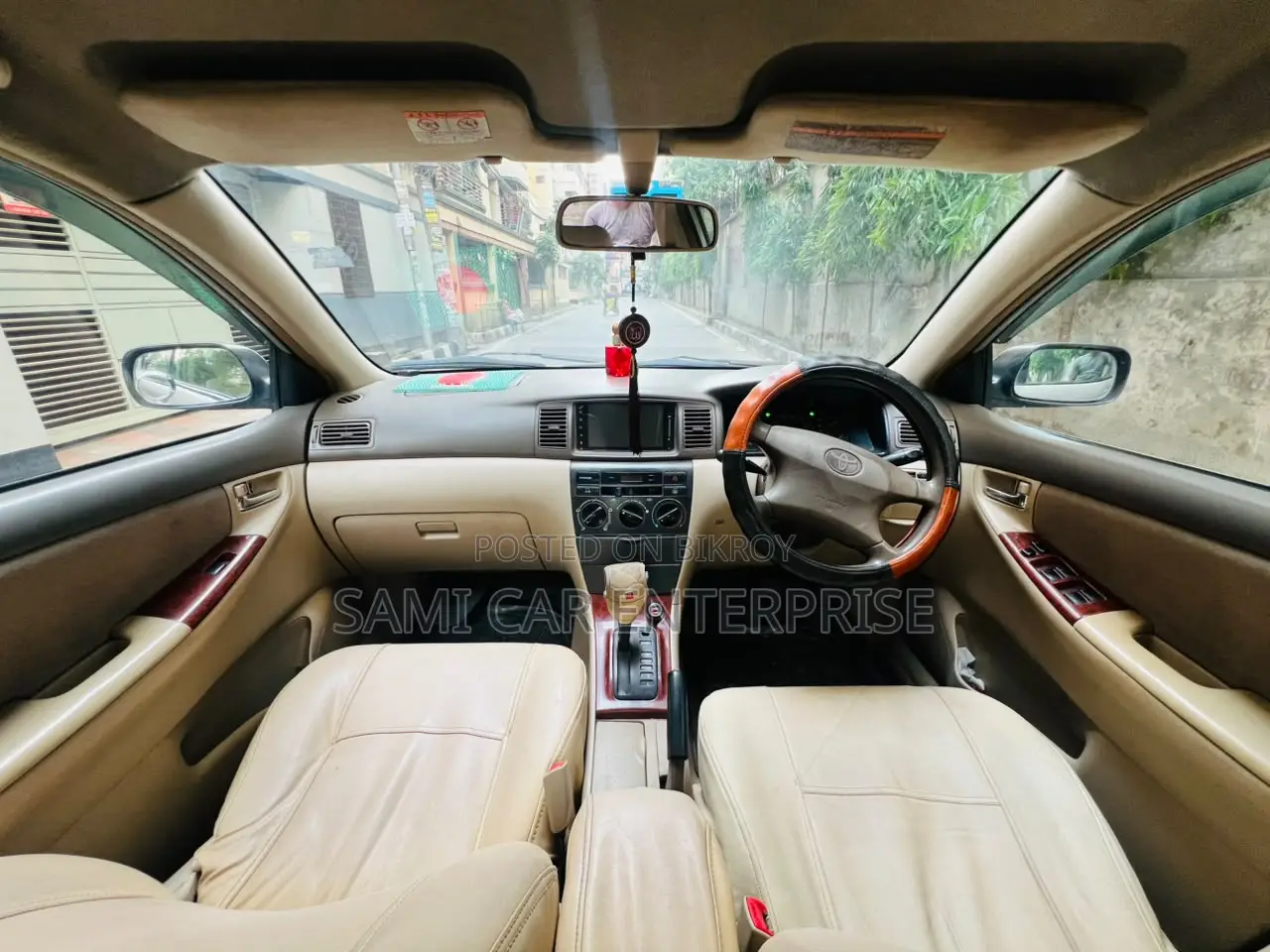 Toyota Corolla 1.5 Sedan Automatic 2002 Gold