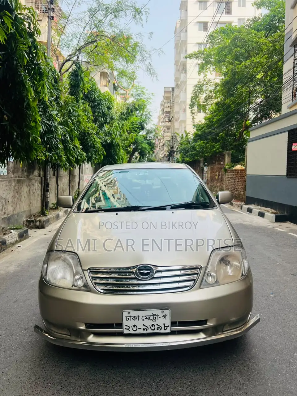 Toyota Corolla 1.5 Sedan Automatic 2002 Gold