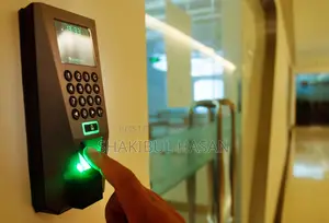 ZKTeco Fingerprint F18 Standalone Access Control and Time Attendance