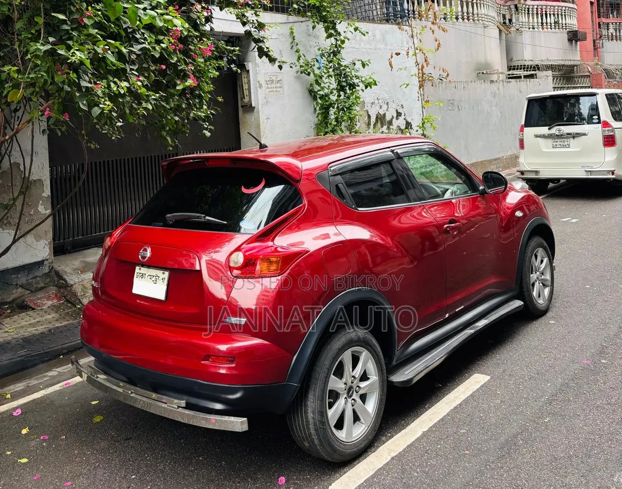 Nissan Juke SL Automatic 2012 Red