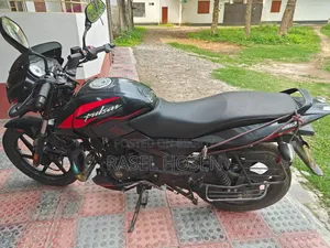 Bajaj Pulsar 150 2023 Black