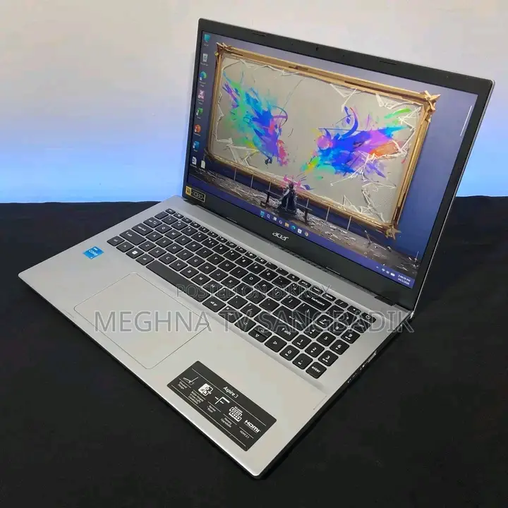 Laptop Acer 4GB Intel SSD 500GB