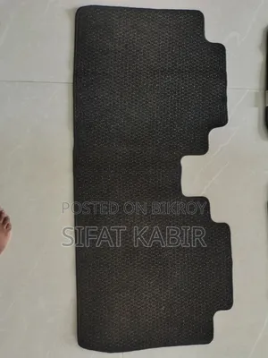 Fielder Car Floor Mat