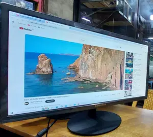 21 Inch Samsung Fullhd Led Monitor (Like New)With Replacement Warranty