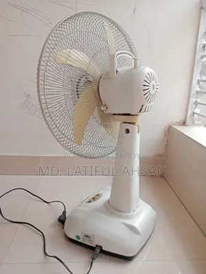 Victor Charger Table Fan