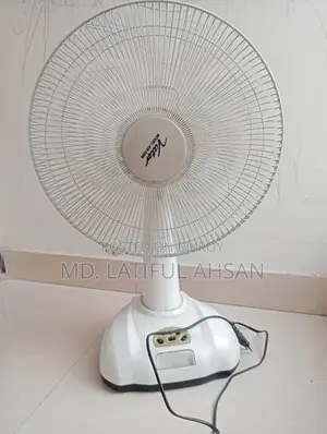 Victor Charger Table Fan