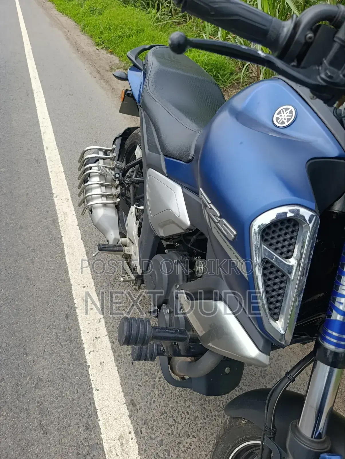 Yamaha FZ 2024 Blue