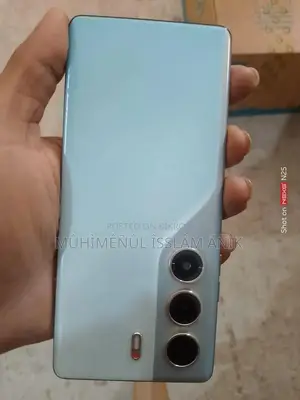 Tecno Camon 40 Pro 4G 256 GB নীল