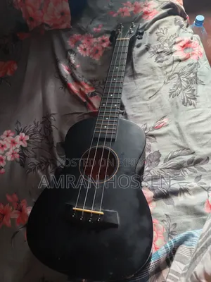 ইউকেলেলে বিক্রি (ছোট গিটার)