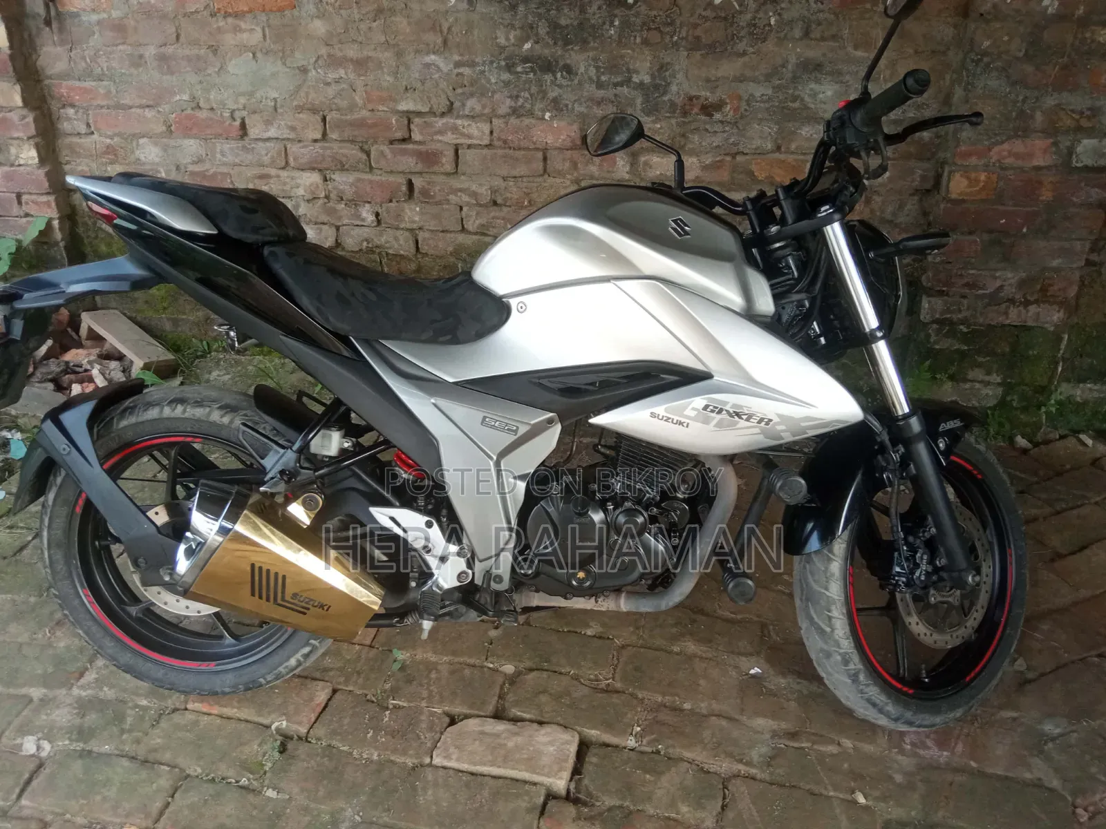 Suzuki Gixxer Fi ABS 2022 Silver
