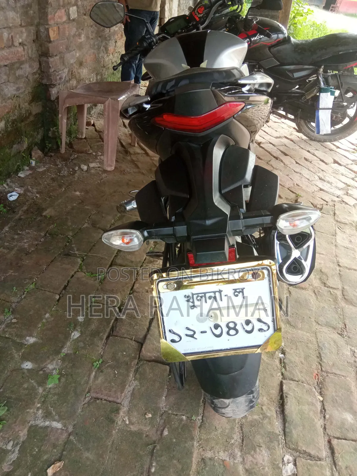 Suzuki Gixxer Fi ABS 2022 Silver
