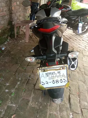 Suzuki Gixxer Fi ABS 2022 Silver