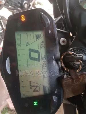 Suzuki Gixxer Fi ABS 2022 Silver