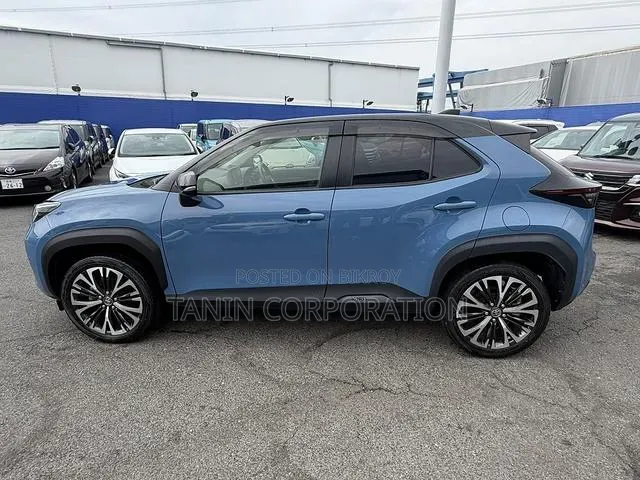 Toyota Yaris Cross 2021 Blue