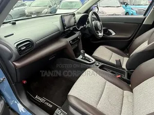 Toyota Yaris Cross 2021 Blue
