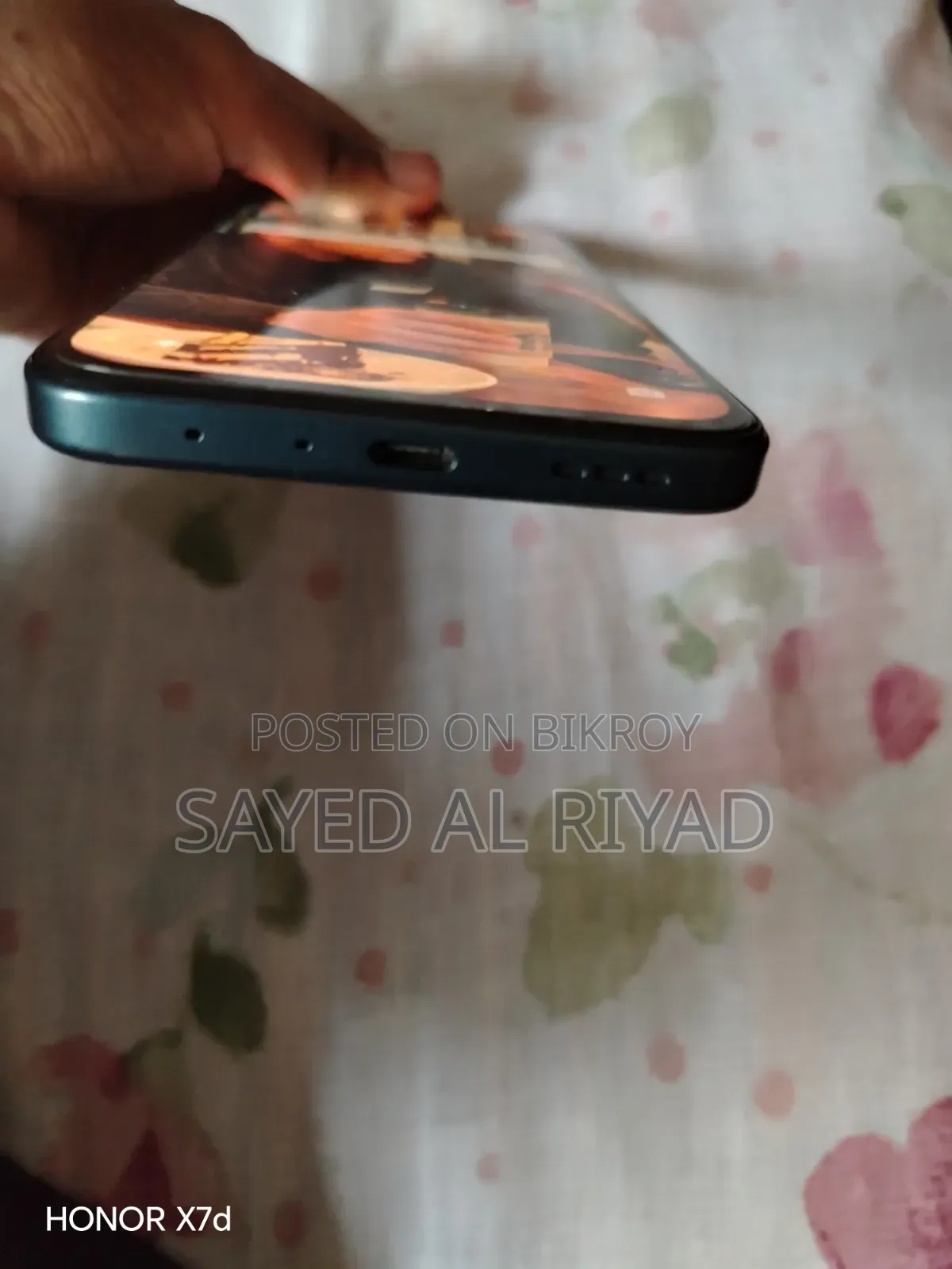 New Oppo A6 128 GB Green