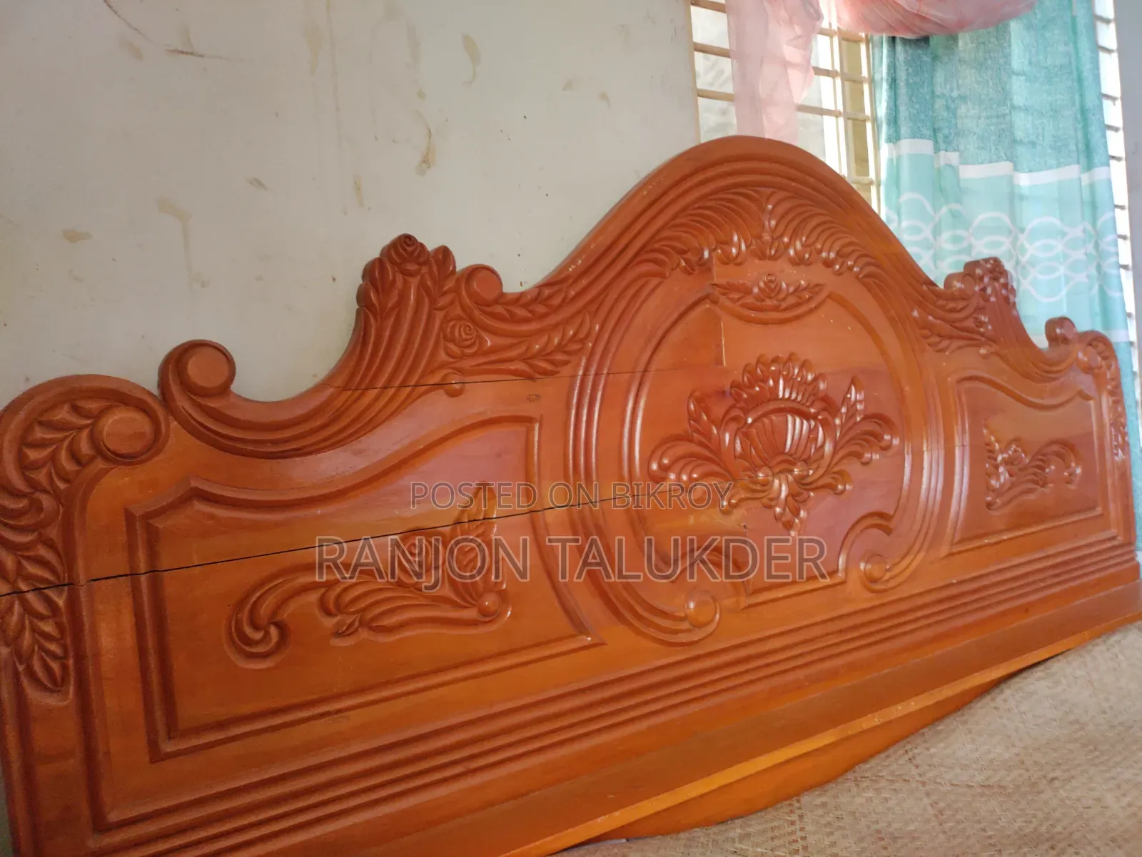 Mahogany Bed