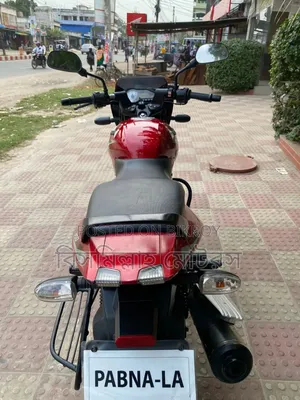 New Bajaj Pulsar 150 2019 Red