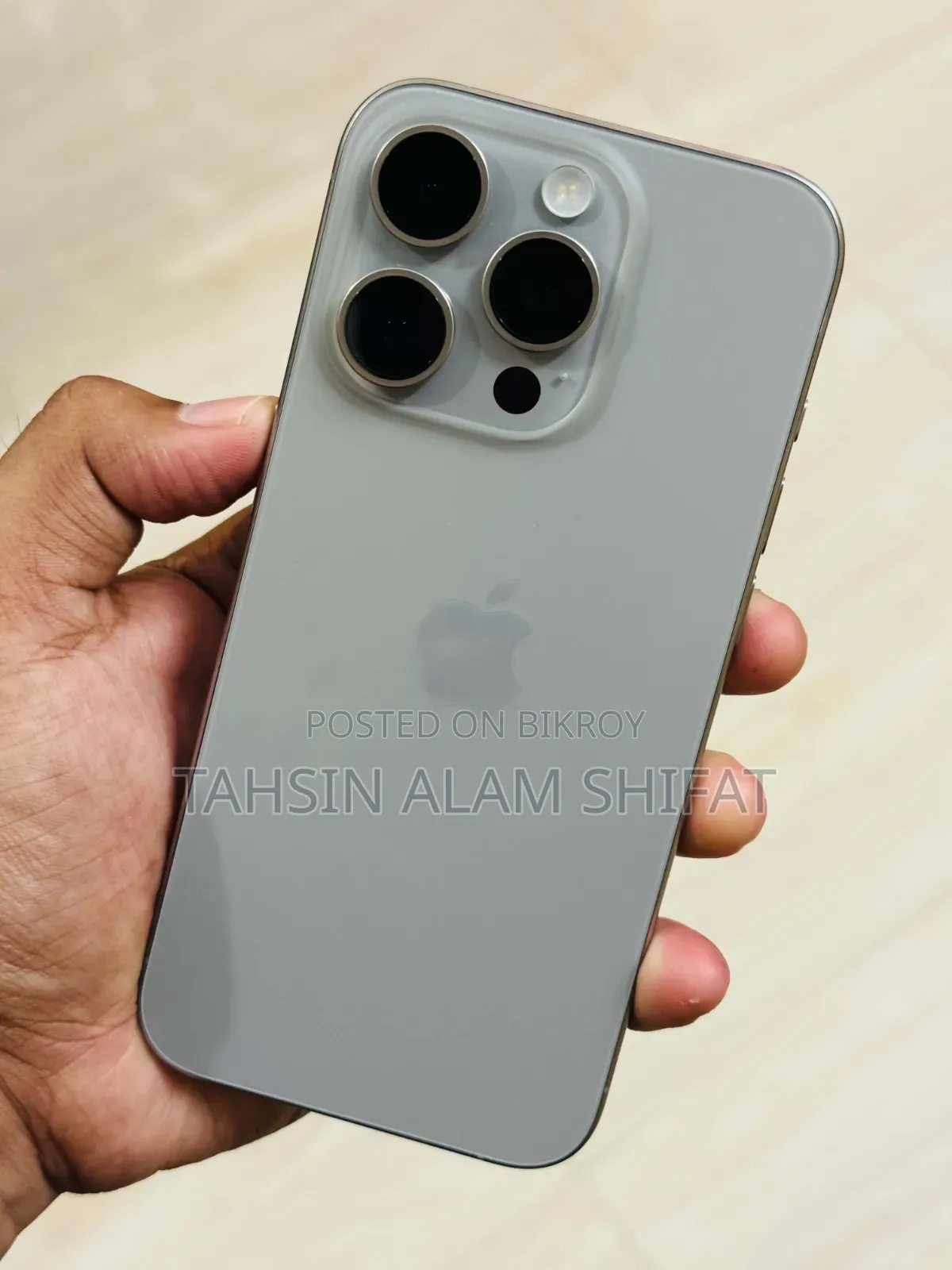 New Apple iPhone 15 Pro 128 GB