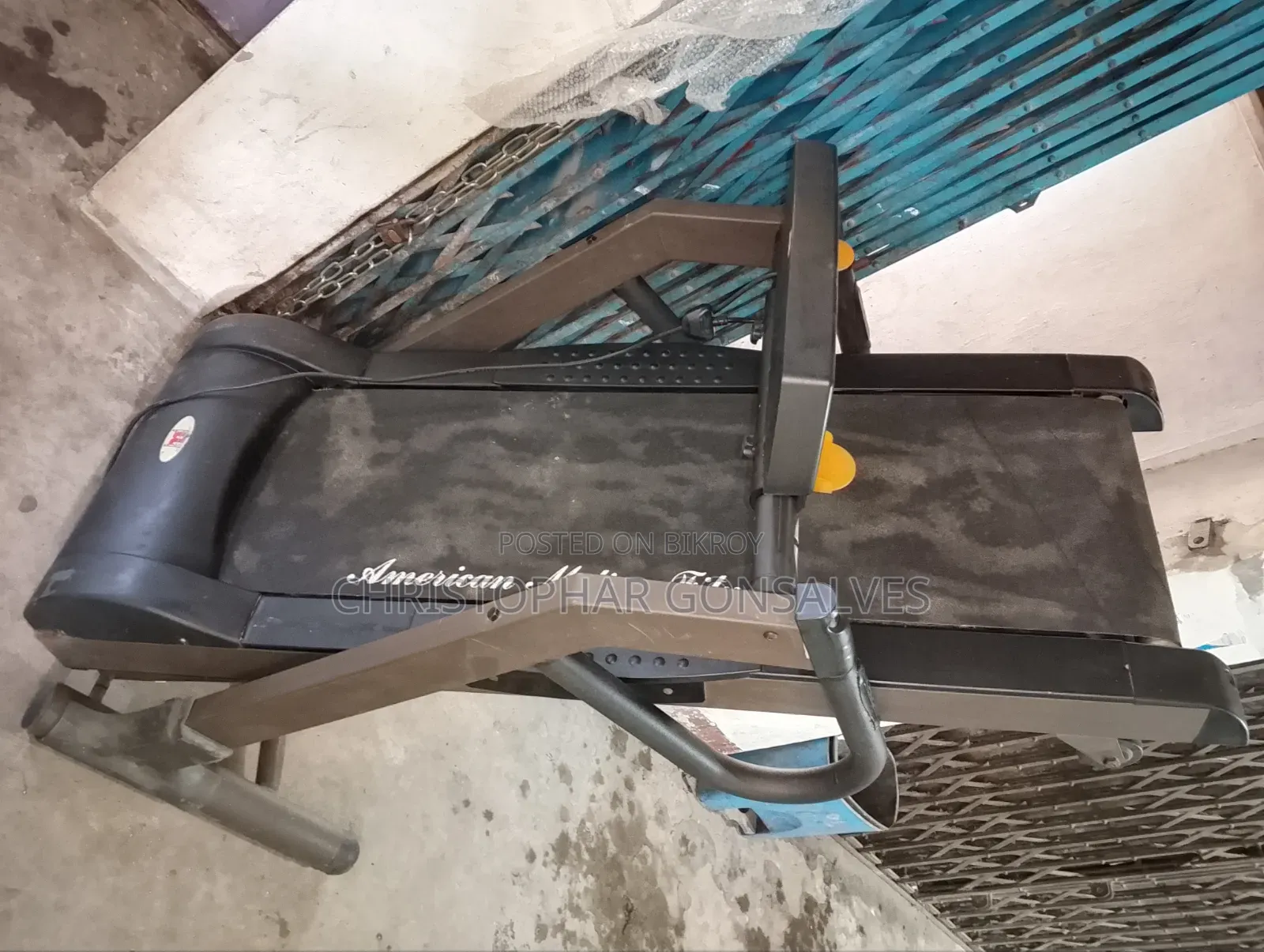 American Motion Fitness (AMF) Motorized Treadmill (Model: 8628PLP)