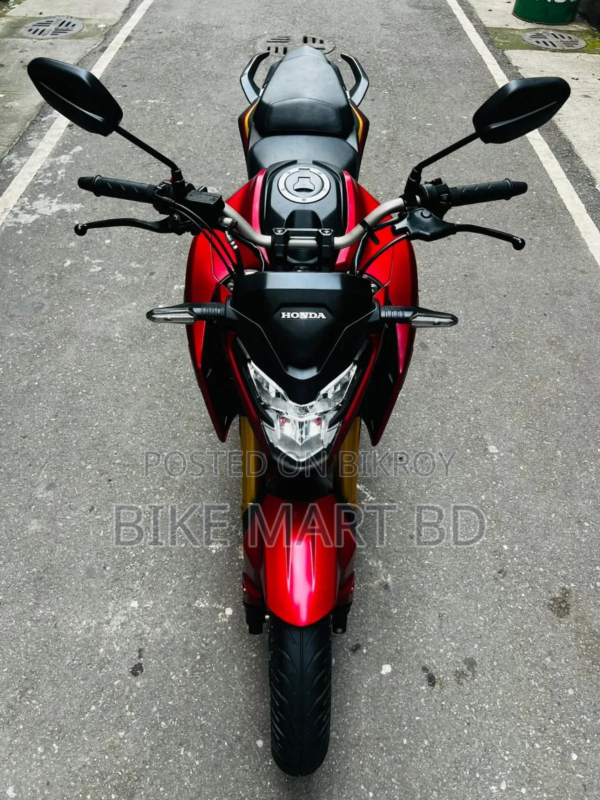 Honda Hornet 2025 Red