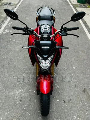 Honda Hornet 2025 Red