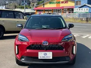 Toyota Yaris Cross 1.5 Hybrid FWD 2022 Red