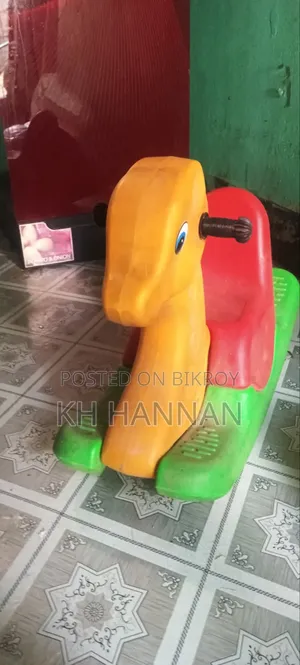 বাচ্চাদের খেলনা ঘোড়া
