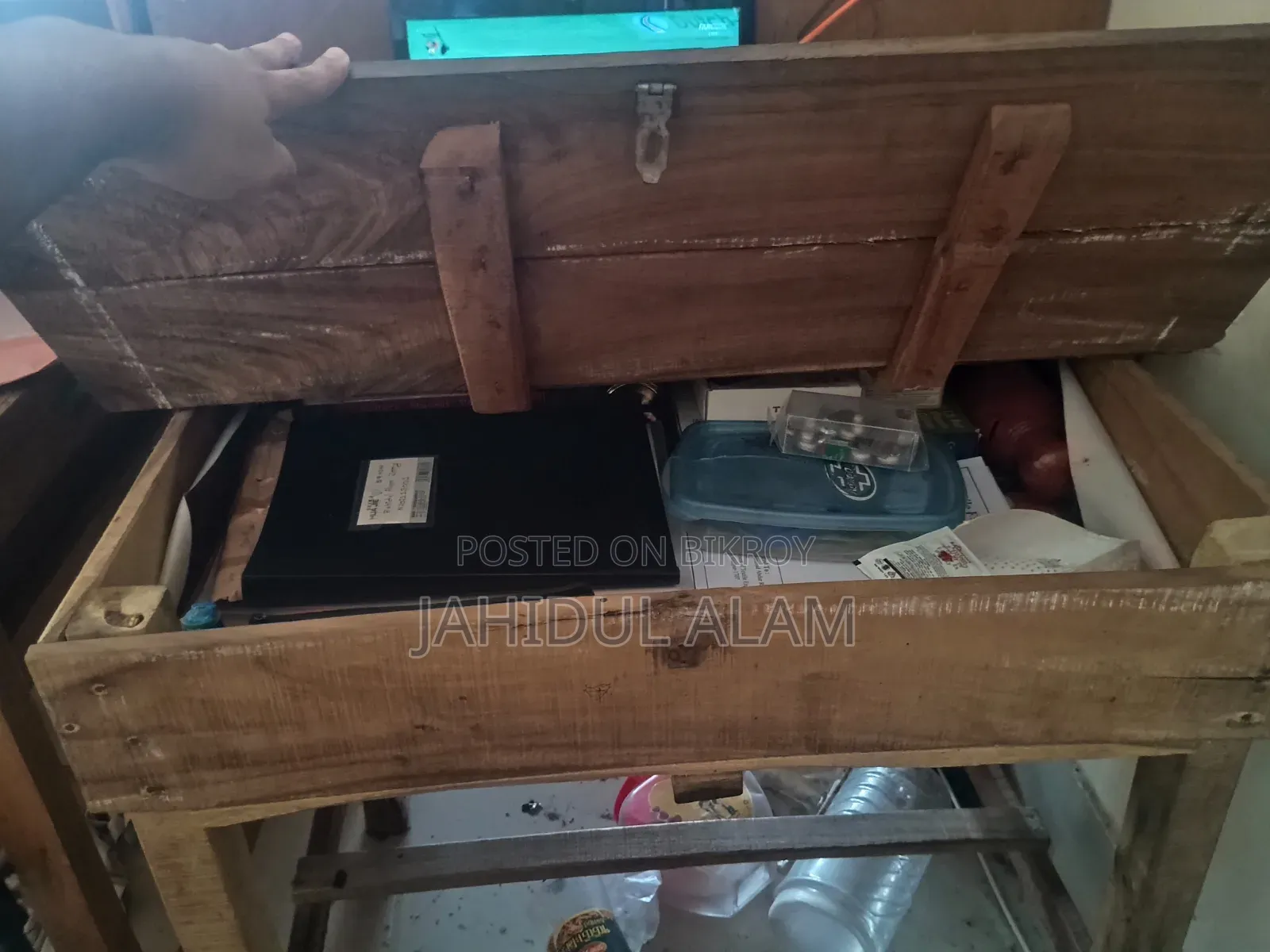 Reading Table