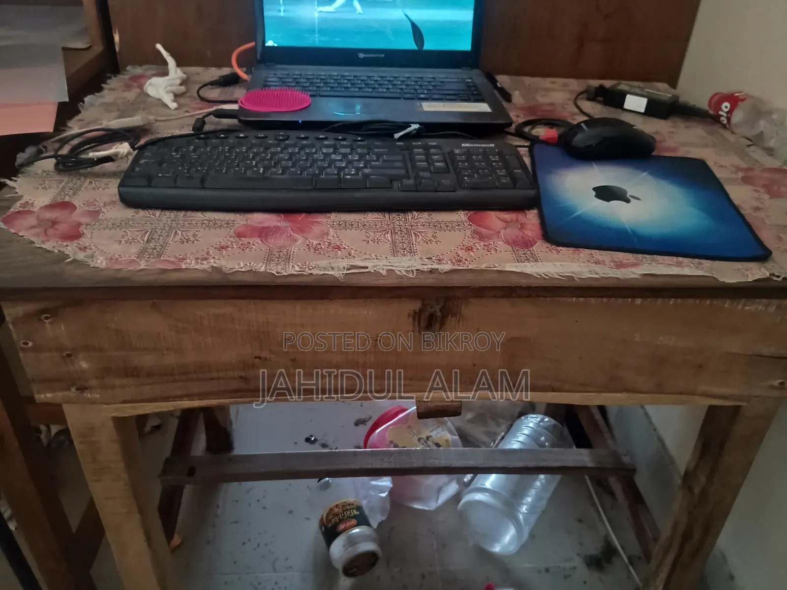 Reading Table