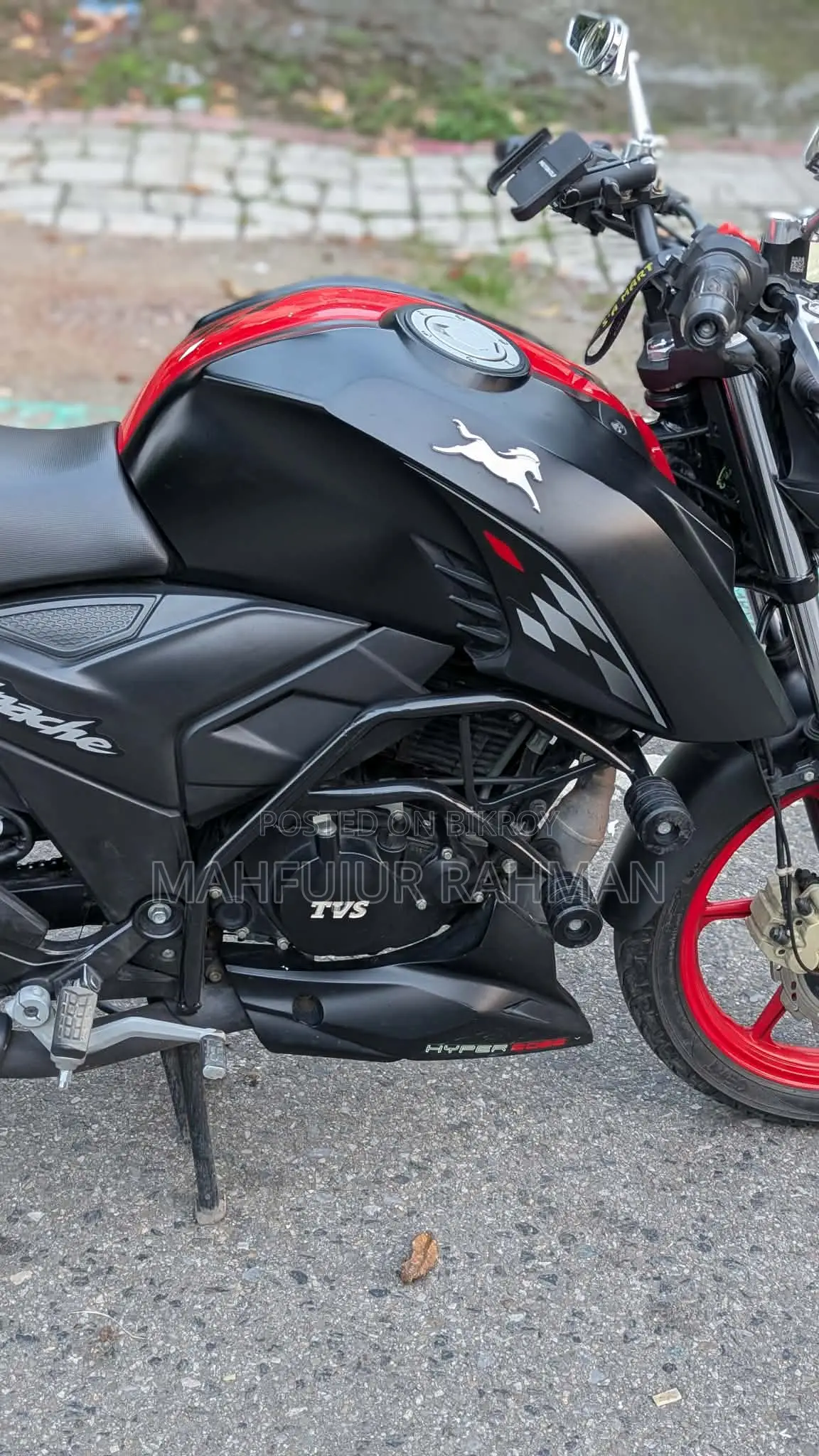 TVS Apache RTR 160 4V Fi 2024 Black