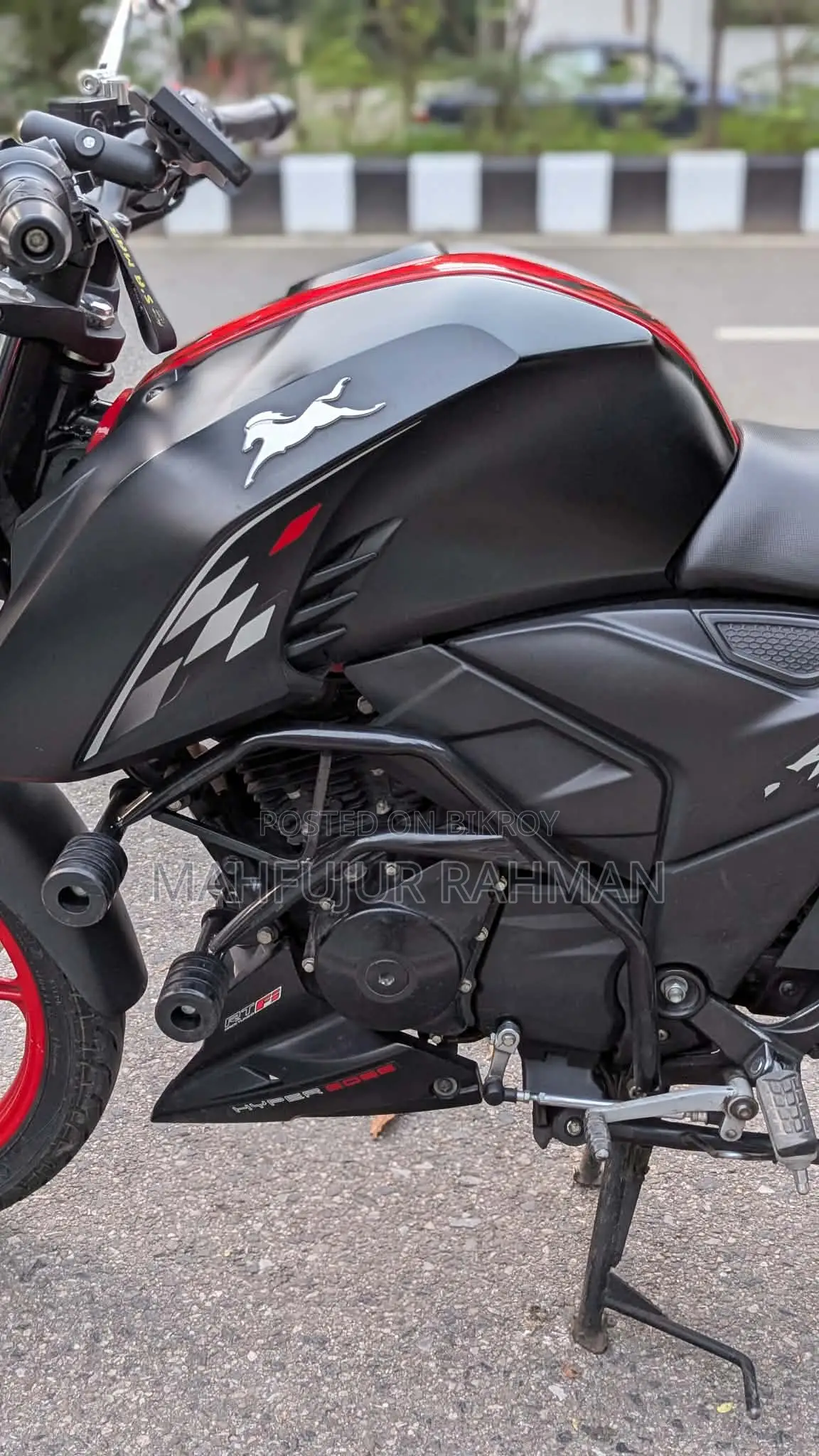 TVS Apache RTR 160 4V Fi 2024 Black