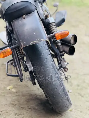 কিওয়ে কে-লাইট ২০১৭ ব্ল্যাক