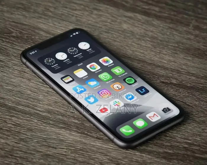 Apple iPhone 11 64 GB Black