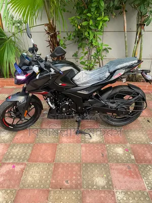 New Bajaj Pulsar N160 2025 Black