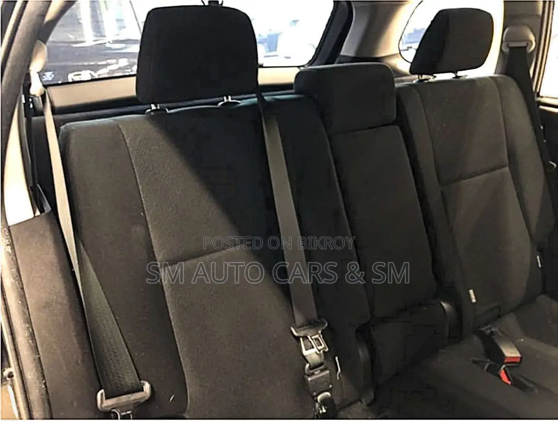 Toyota Corolla Fielder 1.5 Hybrid FWD 2021 Black