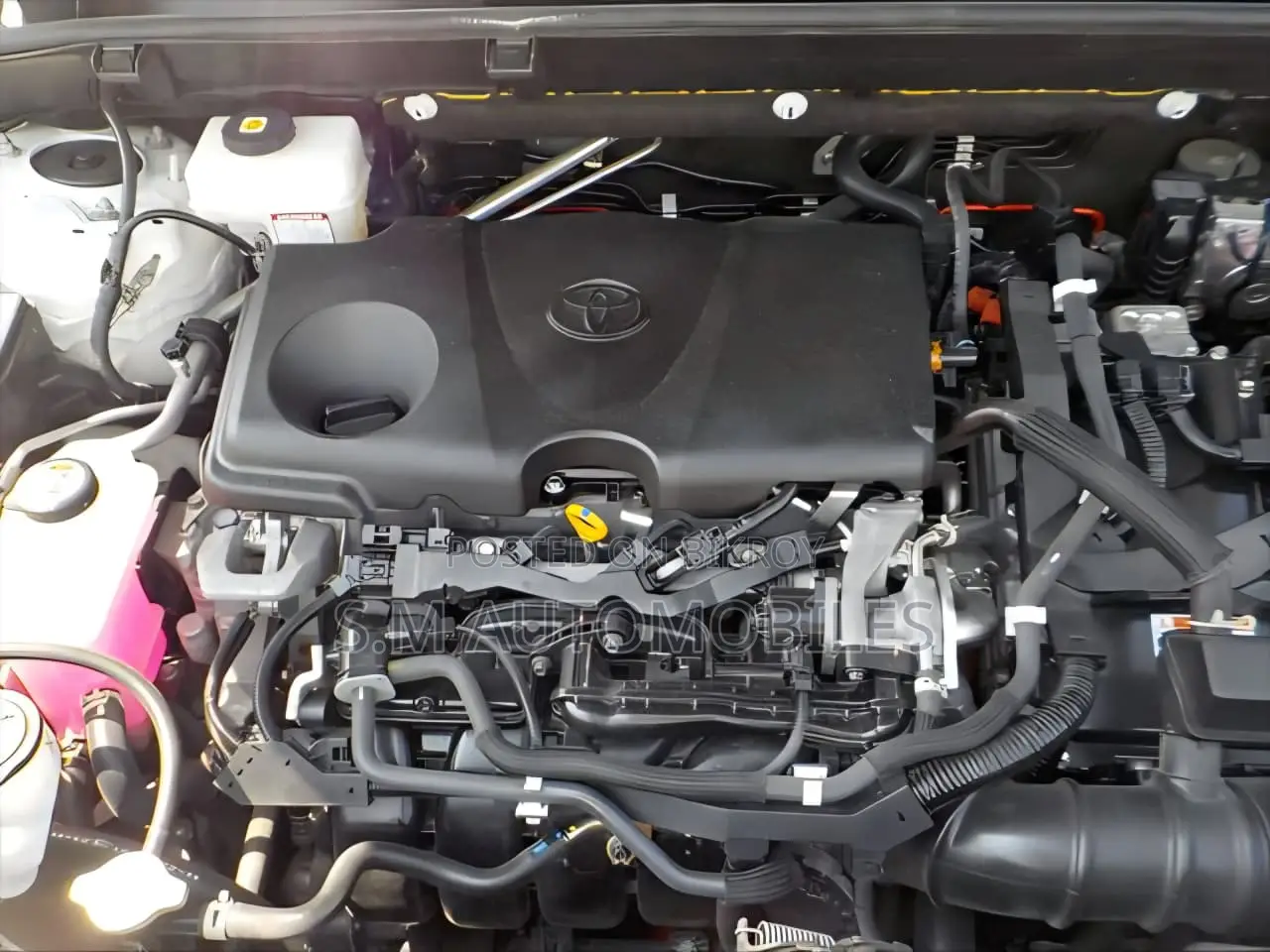 Toyota Harrier 2.5 Hybrid 2020 হোয়াইট