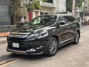 Toyota Harrier 2.0 4WD 2015 Black