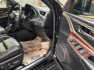 Toyota Harrier 2.0 4WD 2015 Black