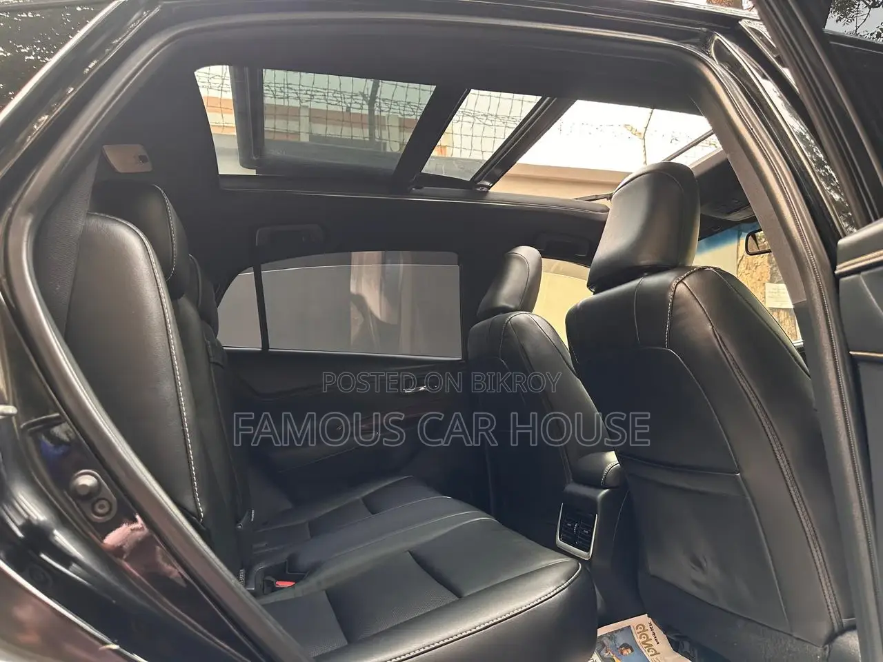 Toyota Harrier 2.0 4WD 2015 Black