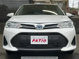 Toyota Corolla Fielder 1.5 Hybrid FWD 2021 White