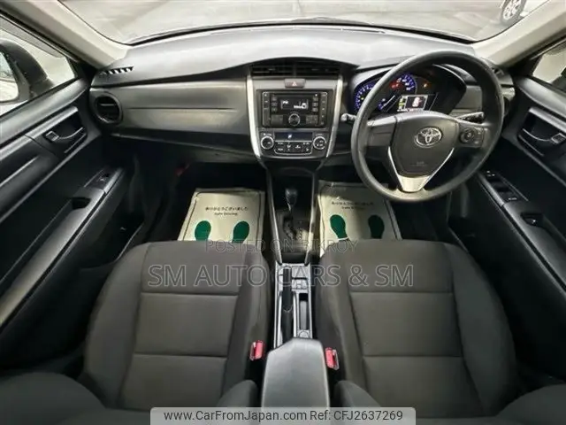 Toyota Corolla Fielder 1.5 Hybrid FWD 2021 White