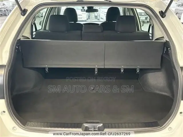 Toyota Corolla Fielder 1.5 Hybrid FWD 2021 White
